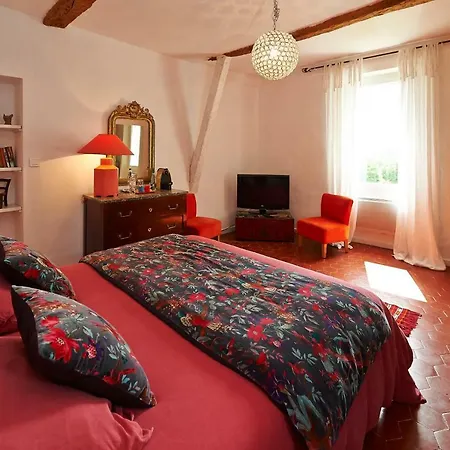 La Grande Maison De *